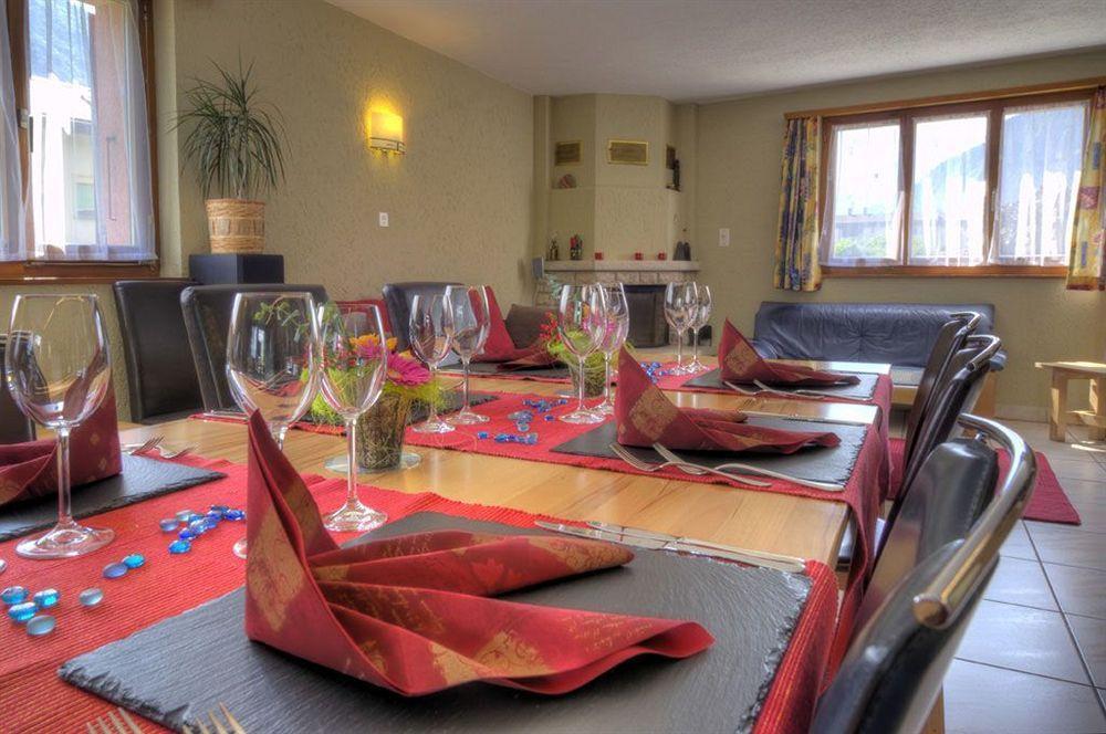 Reves Gourmands, Hotellerie & Gastronomie Vernayaz Kültér fotó
