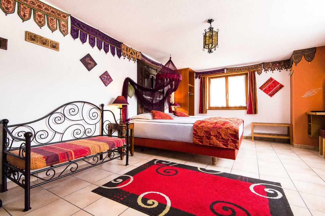 Reves Gourmands, Hotellerie & Gastronomie Vernayaz Kültér fotó