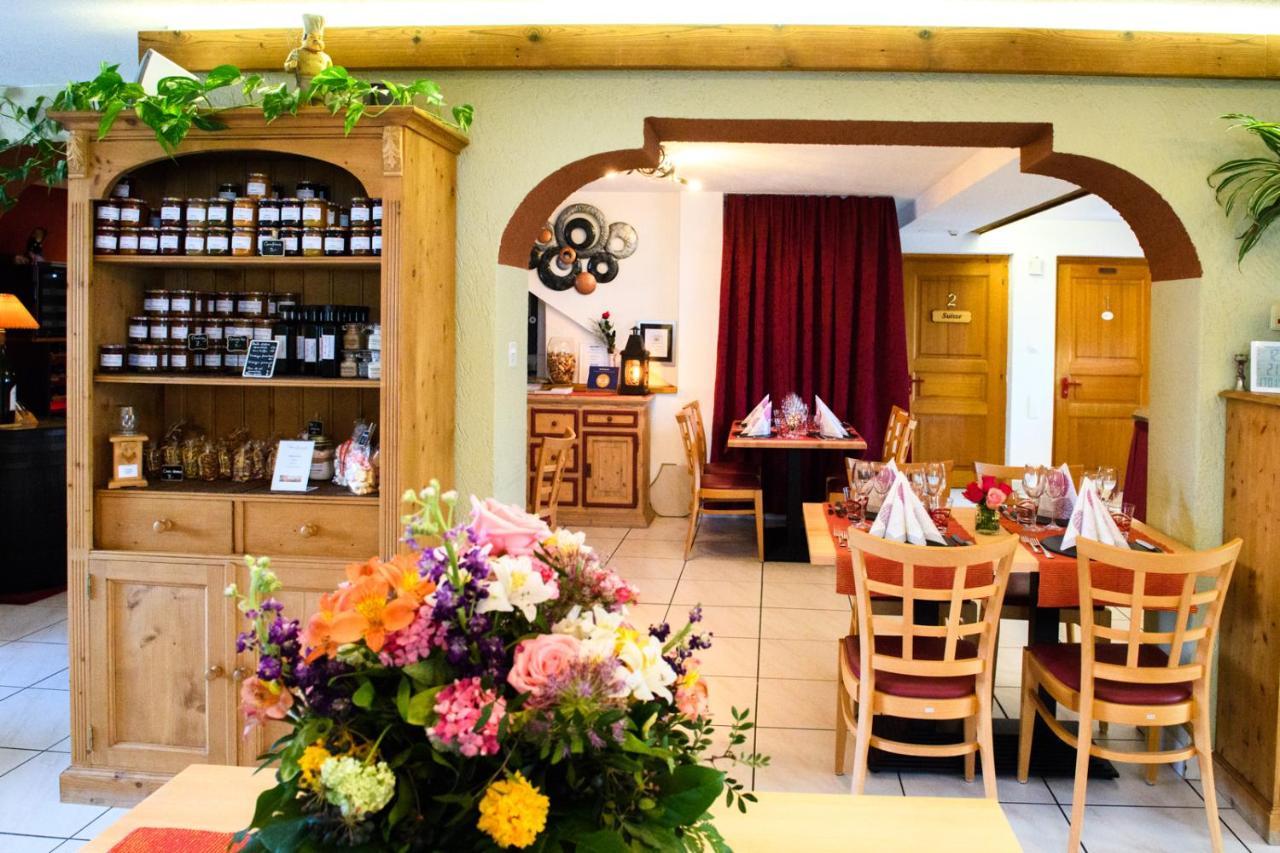 Reves Gourmands, Hotellerie & Gastronomie Vernayaz Kültér fotó